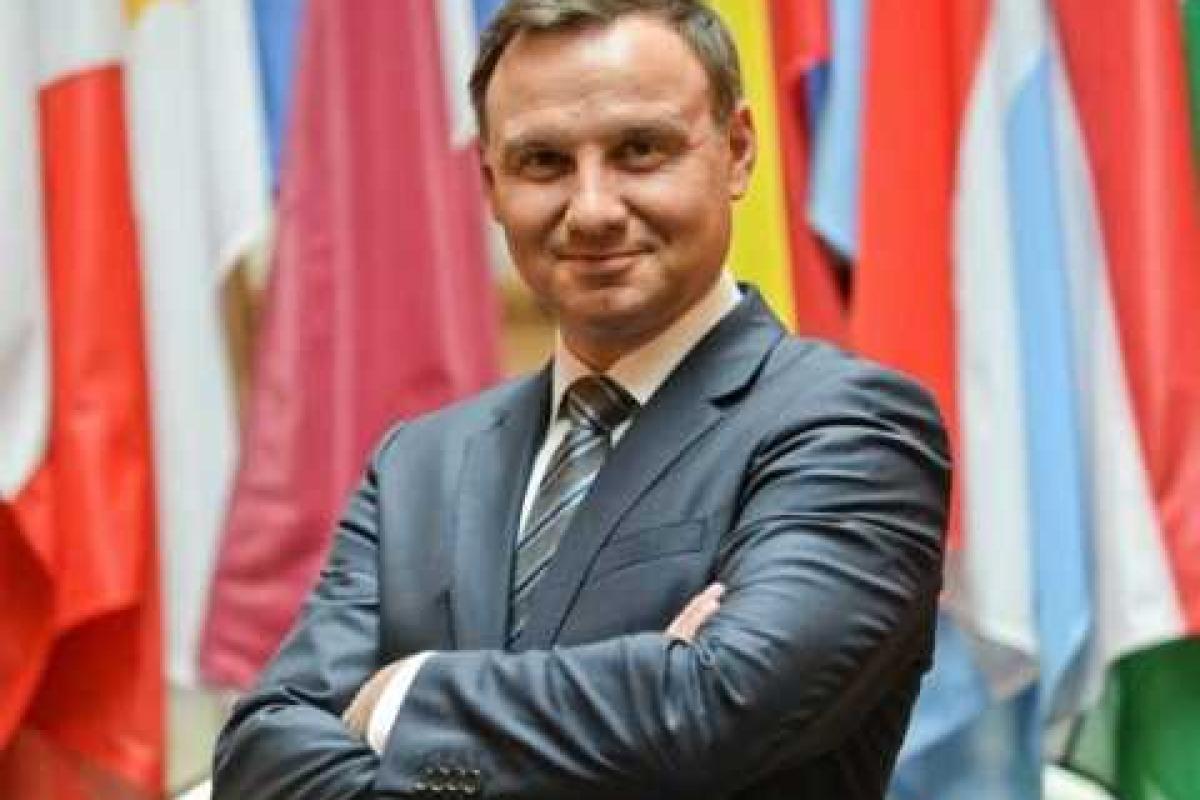 Главные проблемы ЕС - кризис евро, мигранты и война в Украине Главные проблемы ЕС - кризис евро, мигранты и война в Украине