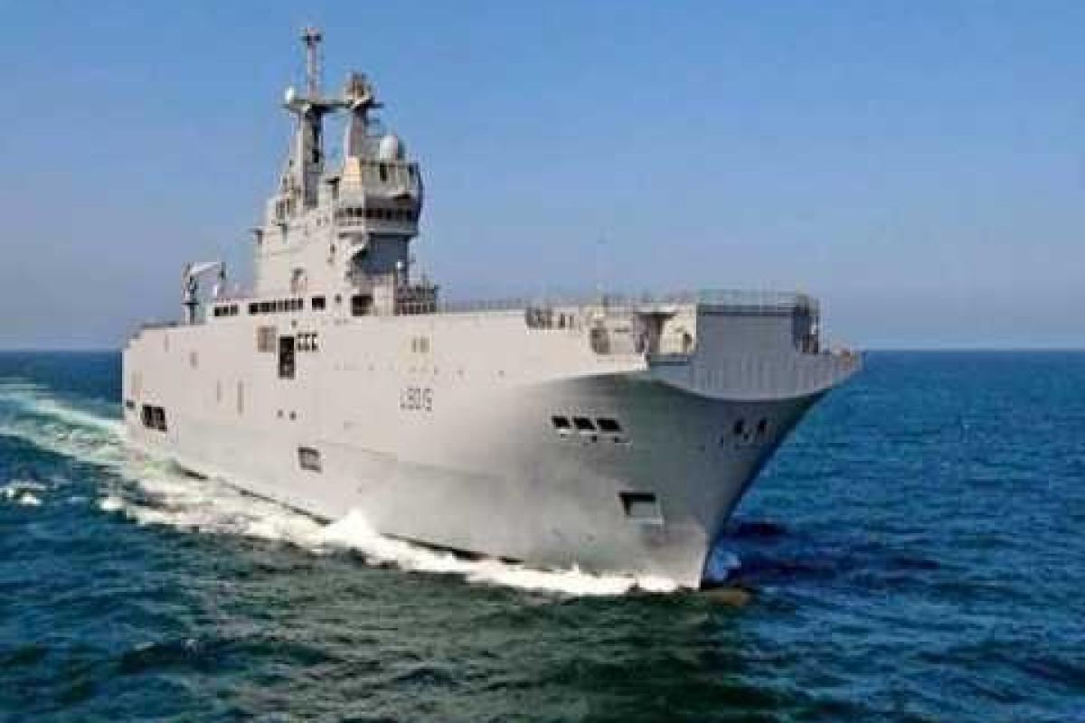 Франция продала десантные корабли класса "Мистраль" Франция продала десантные корабли класса "Мистраль"