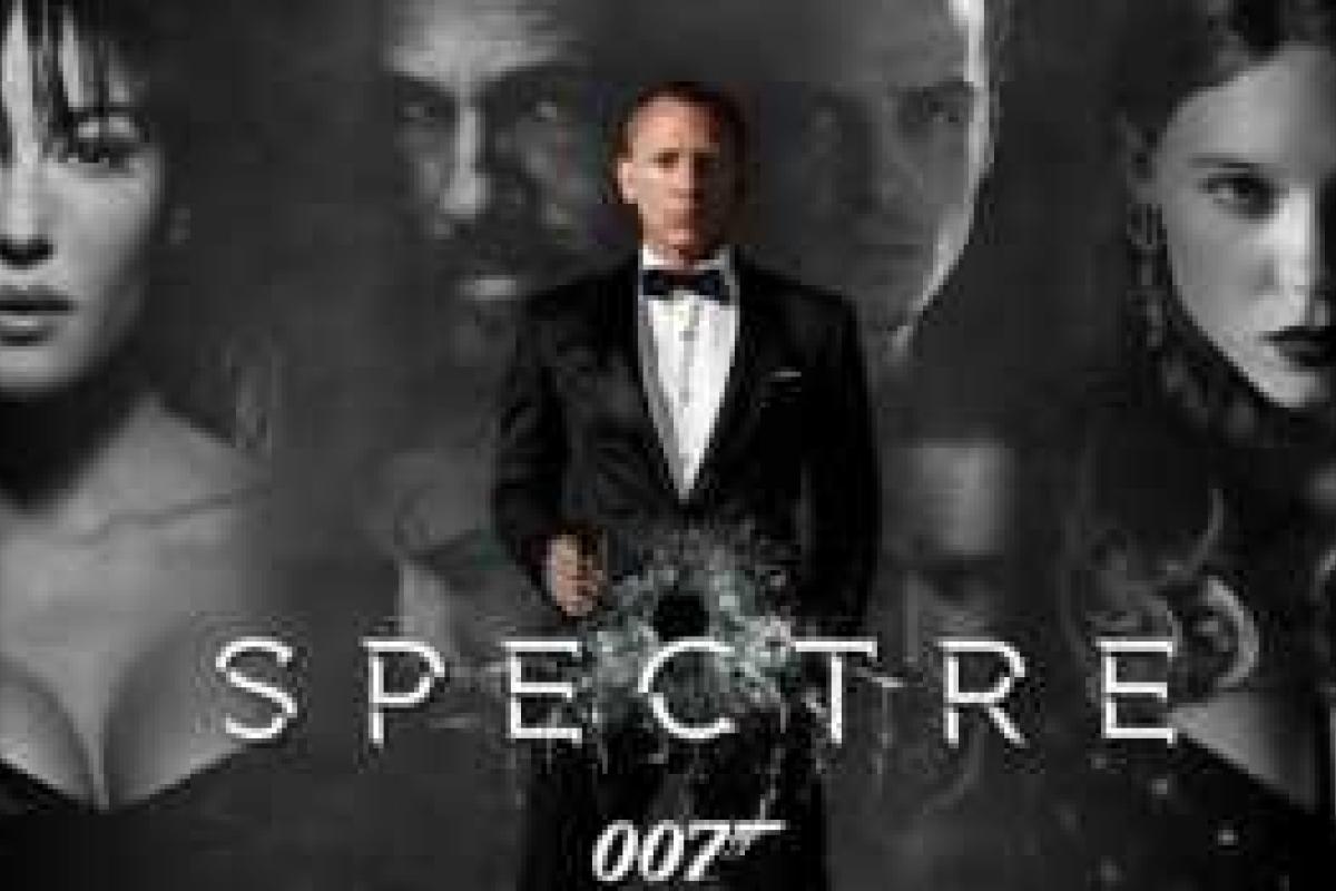 В сети появилось видео на песню к новому фильму об агенте Джеймсе Бонде В сети появилось видео на песню к новому фильму об агенте Джеймсе Бонде