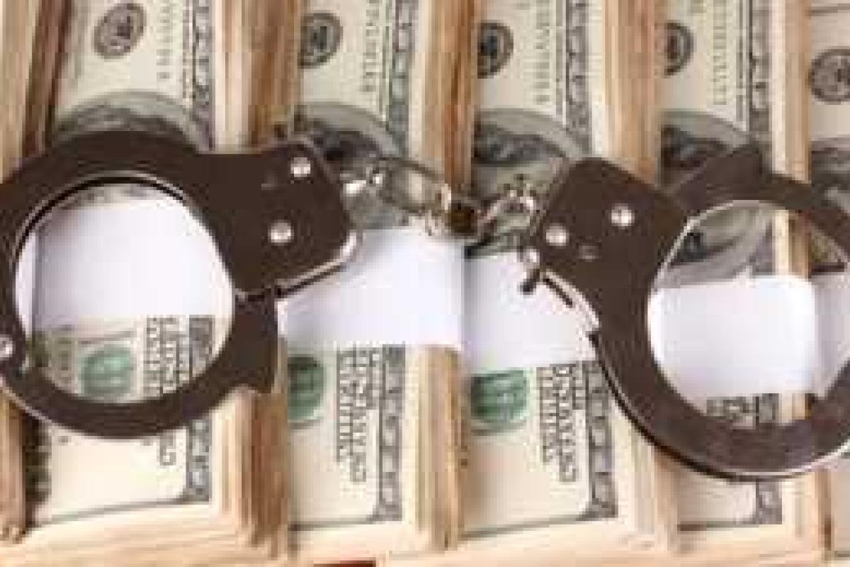 Россия вводит штрафы за легализацию преступных доходов Россия вводит штрафы за легализацию преступных доходов