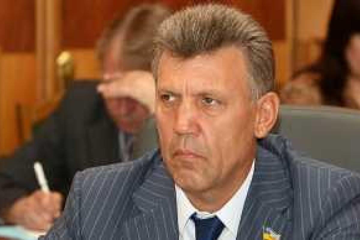 Депутату Кивалову во двор частного сектора неизвестные бросили гранату Депутату Кивалову во двор частного сектора неизвестные бросили гранату