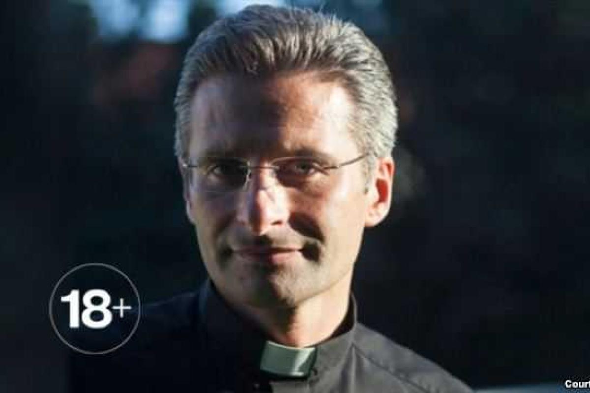 Ватикан уволил польского священника за признание в нетрадиционной ориентации Ватикан уволил польского священника за признание в нетрадиционной ориентации