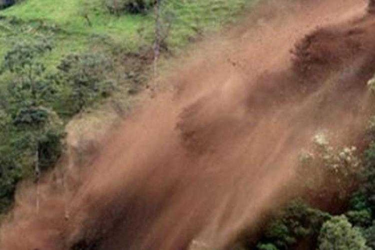 В Гватемале селевой поток унес жизни людей