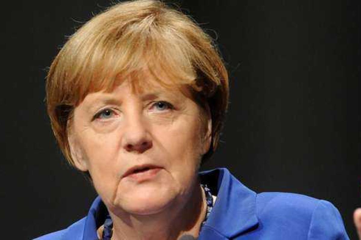 Меркель уверена, что Украина вернет Донбасс Меркель уверена, что Украина вернет Донбасс