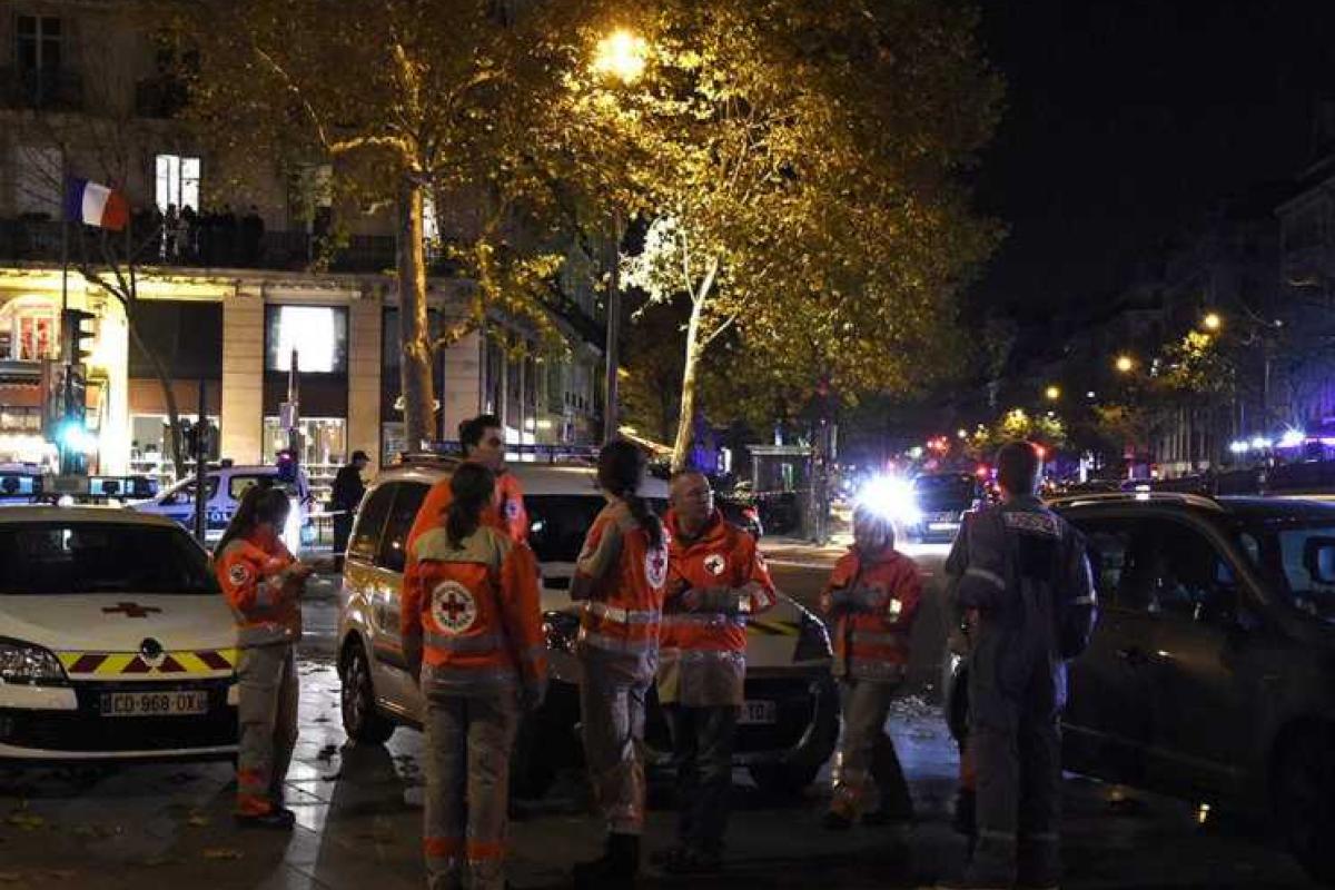 Боевики ISIS взяли на себя ответственность за теракты в Париже Боевики ISIS взяли на себя ответственность за теракты в Париже