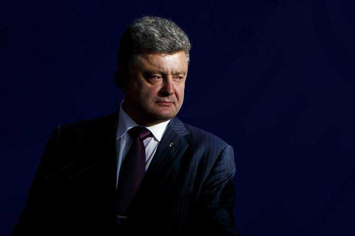 П. Нусс: Нельзя слепо отдаваться на пожирание "зомбоящику" и критиковать работу Порошенко П. Нусс: Нельзя слепо отдаваться на пожирание "зомбоящику" и критиковать работу Порошенко