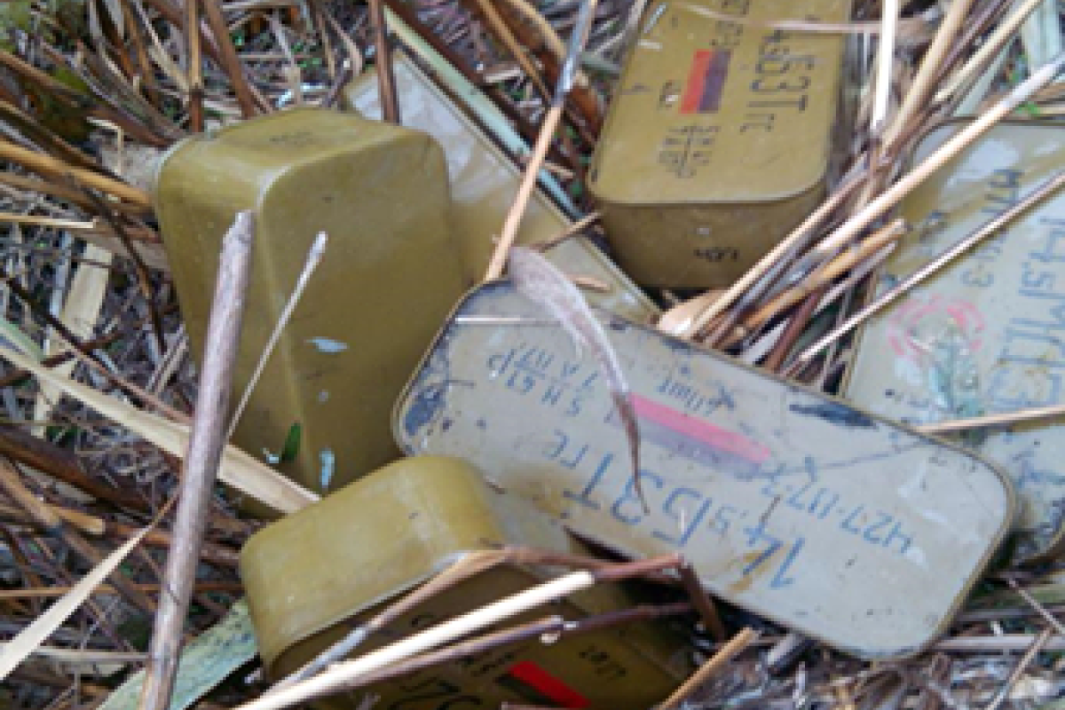 На территории ТЭЦ в Счастье спецназ нашел очередную "заначку" террористов На территории ТЭЦ в Счастье спецназ нашел очередную "заначку" террористов