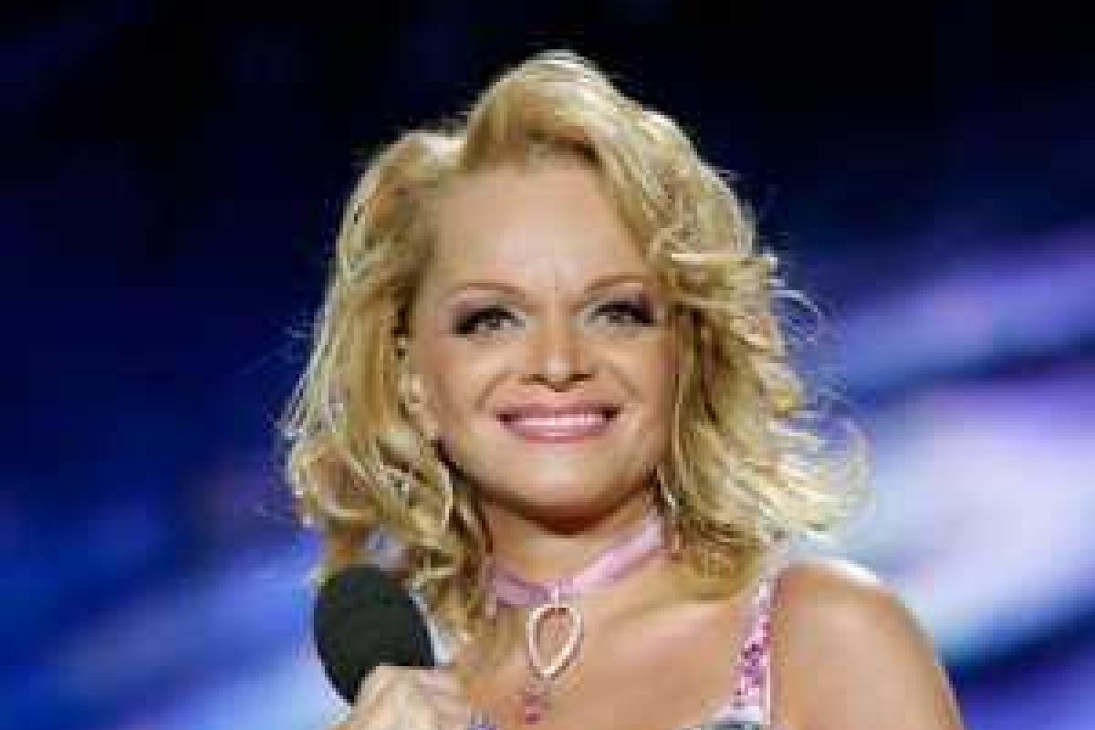 Лариса Долина опубликовала в Интернете потрясающее фото в купальнике Лариса Долина опубликовала в Интернете потрясающее фото в купальнике