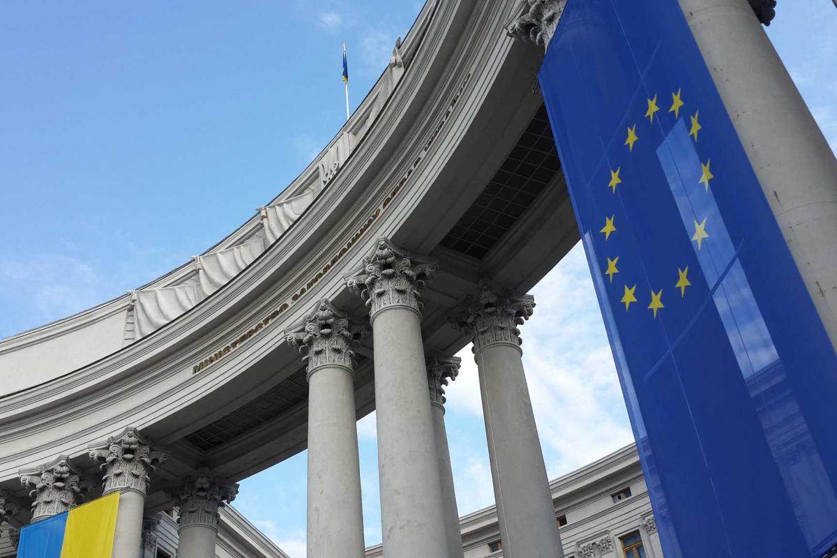 МИД советует украинцам не выезжать в Египет МИД советует украинцам не выезжать в Египет