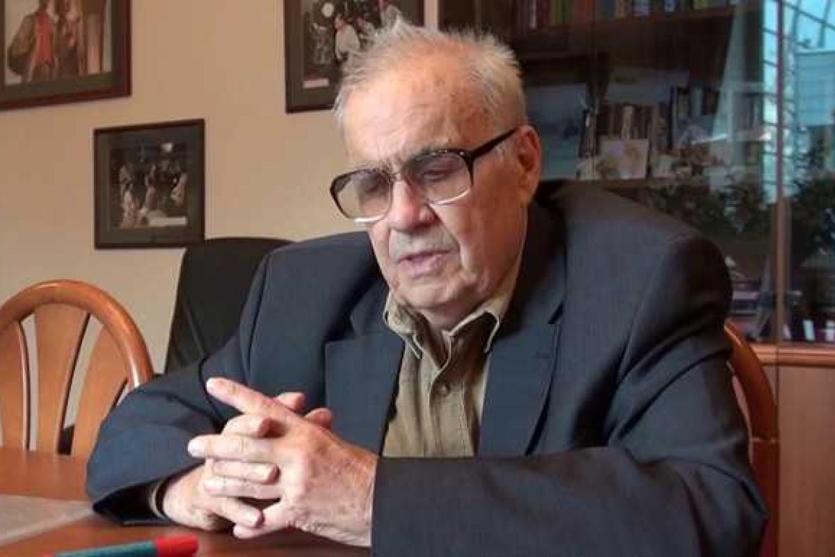 Эльдару Рязанову стало хуже Эльдару Рязанову стало хуже