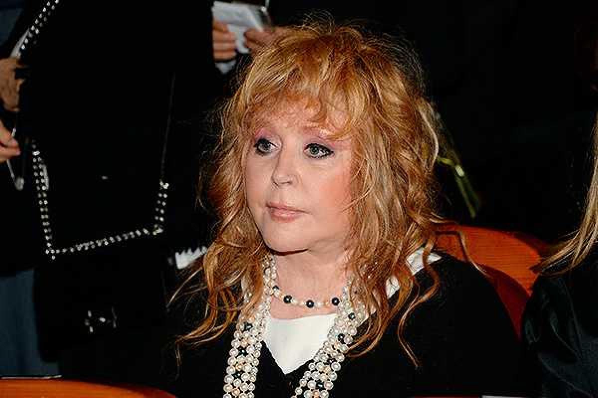 Алла Пугачева продлила опекунство над сыном своего больного племянника  Алла Пугачева продлила опекунство над сыном своего больного племянника