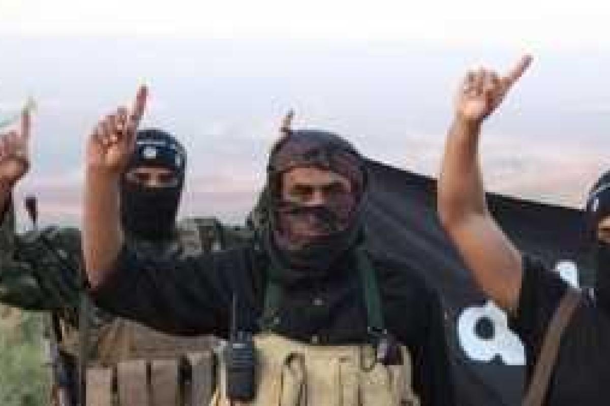 Один из пилотов российского истребителя Су-24 захвачен в плен. Видео Один из пилотов российского истребителя Су-24 захвачен в плен. Видео