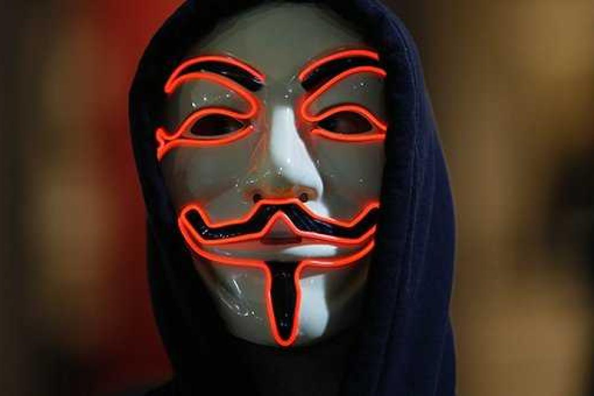 Группа хакеров Anonymous объявили войну "Исламскому государству"