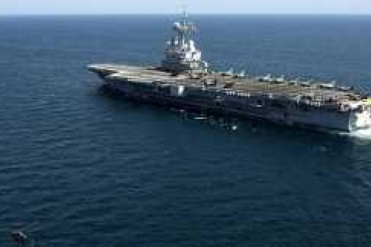 Пономарь: Сегодня французский и американский авианосцы проведут совместную операцию против ИГИЛ Пономарь: Сегодня французский и американский авианосцы проведут совместную операцию против ИГИЛ