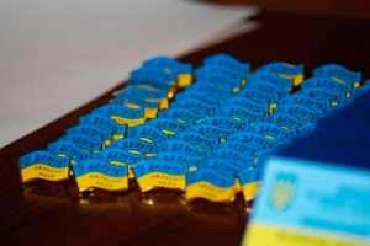 Украинские нардепы решили увеличить свои зарплаты в три раза, - СМИ Украинские нардепы решили увеличить свои зарплаты в три раза, - СМИ