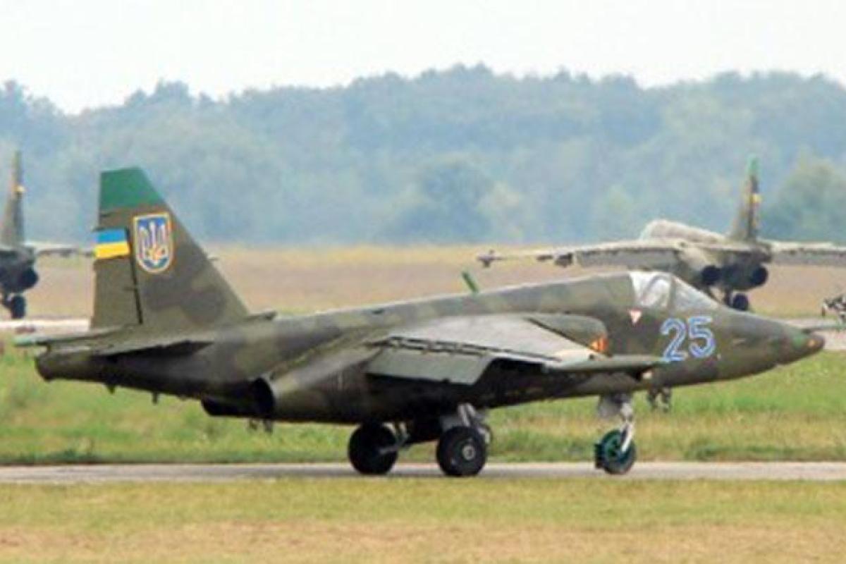 Упавший в Запорожье самолет Су-25 находился в исправном состоянии, - Генштаб Упавший в Запорожье самолет Су-25 находился в исправном состоянии, - Генштаб