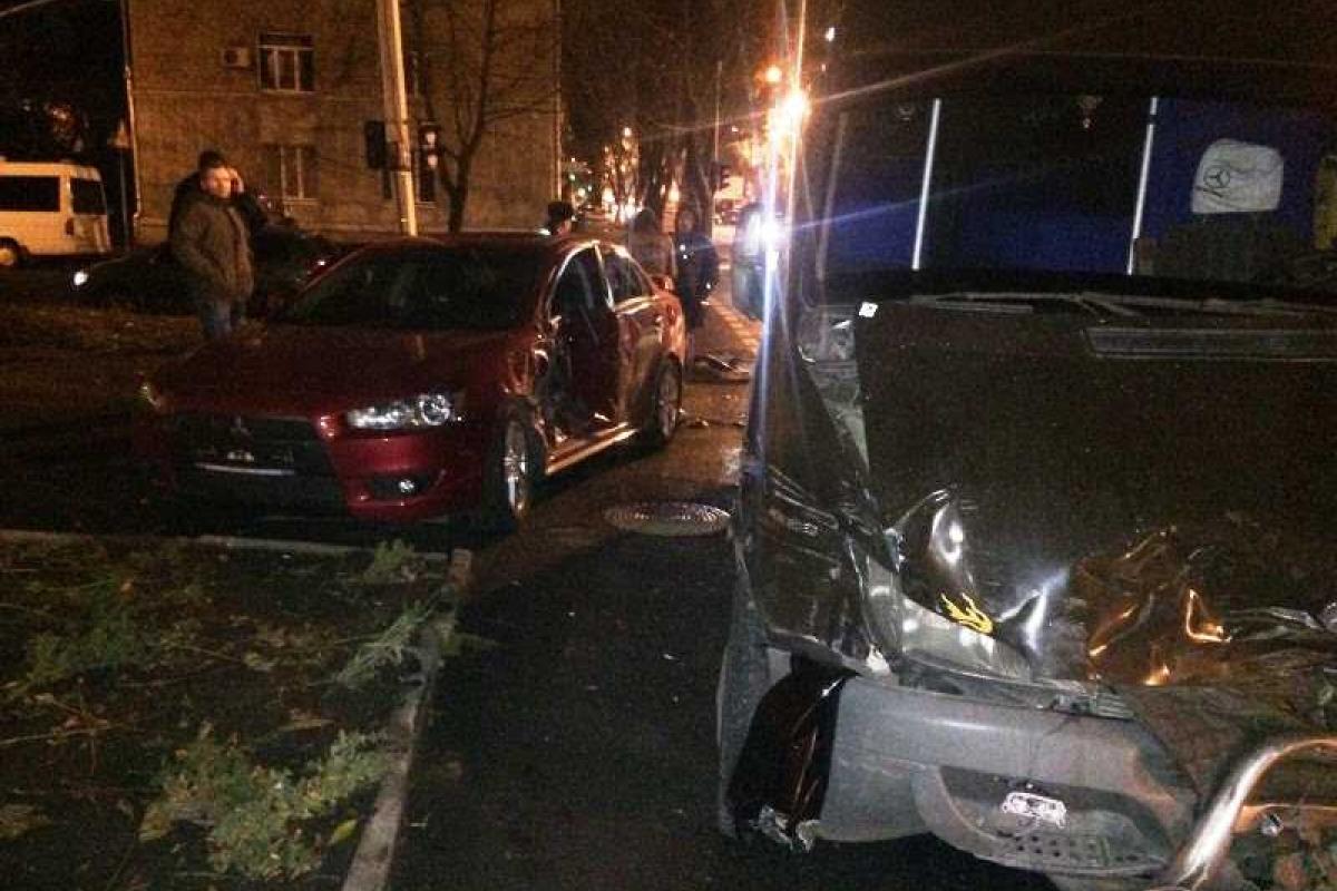 В Днепропетровщине в ДТП травмированы пятеро граждан