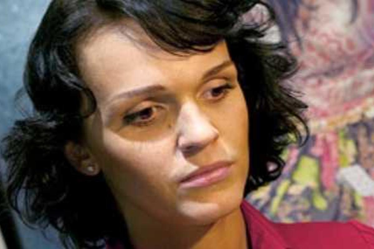 Певице Славе срочно вызвали врача Певице Славе срочно вызвали врача