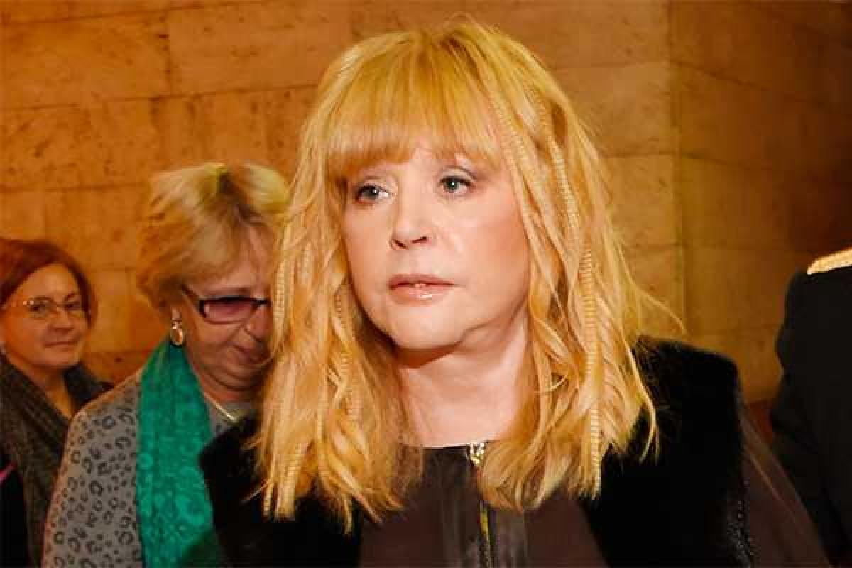 Помолодевшая Алла Пугачева напугала поклонников Помолодевшая Алла Пугачева напугала поклонников