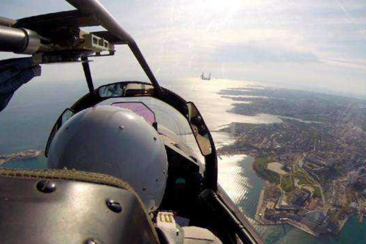 Российская авиация возобновила боевую подготовку в Крыму