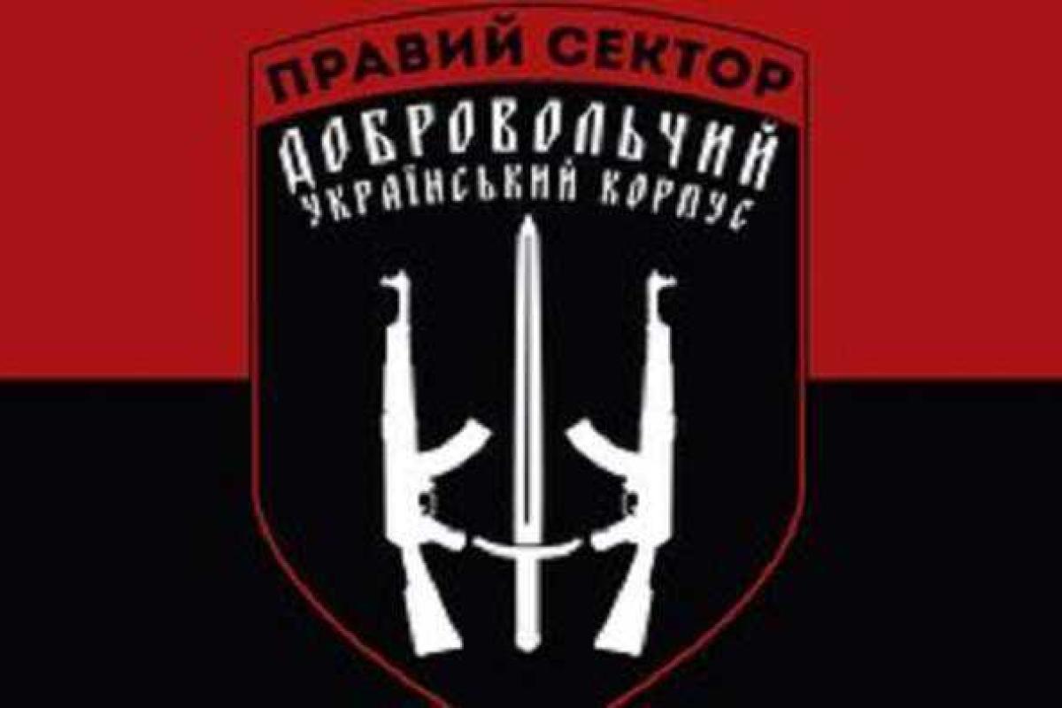 В Мариуполе правоохранители устроили «разборки» жителям местного общежития В Мариуполе правоохранители устроили «разборки» жителям местного общежития