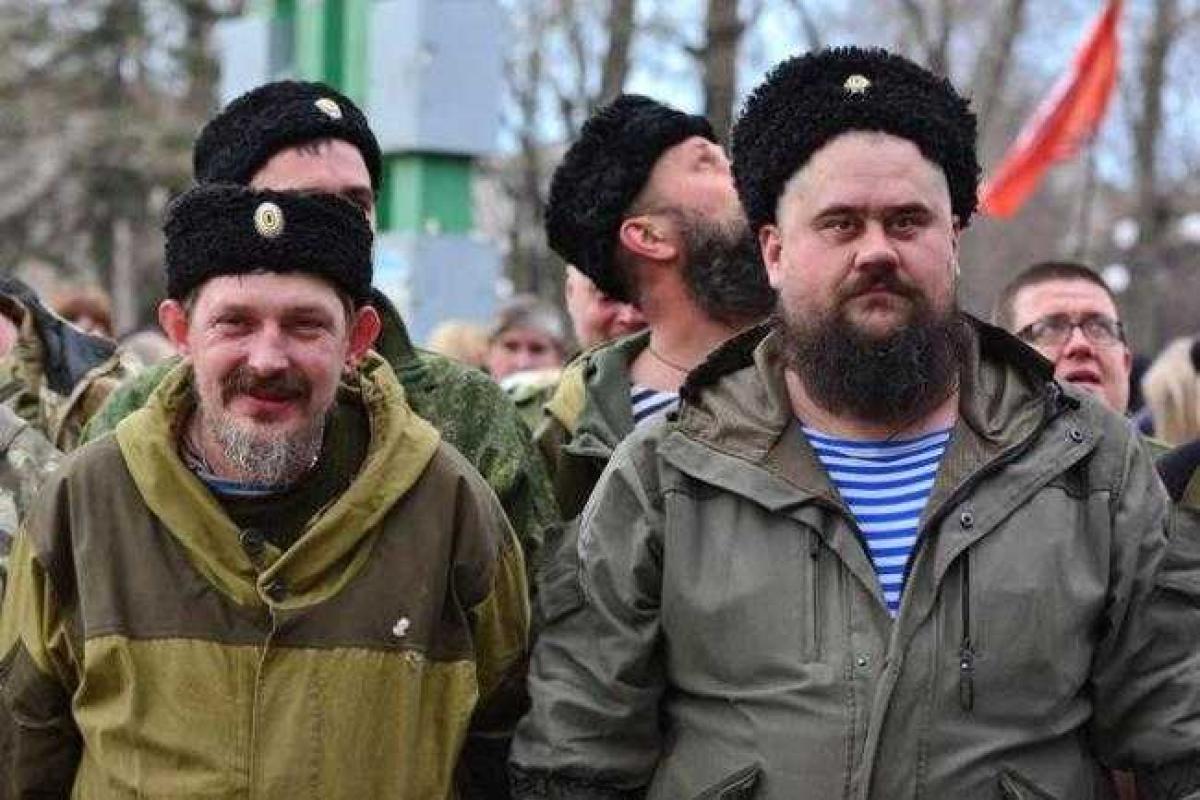 Спецслужбы Украины перехватили телефонный разговор главарей «ЛНР» о начальстве из Москвы Спецслужбы Украины перехватили телефонный разговор главарей «ЛНР» о начальстве из Москвы