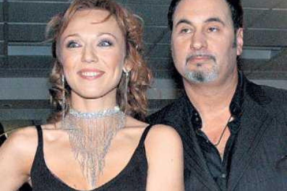 Меладзе и Джанабаеву заподозрили в тайной свадьбе