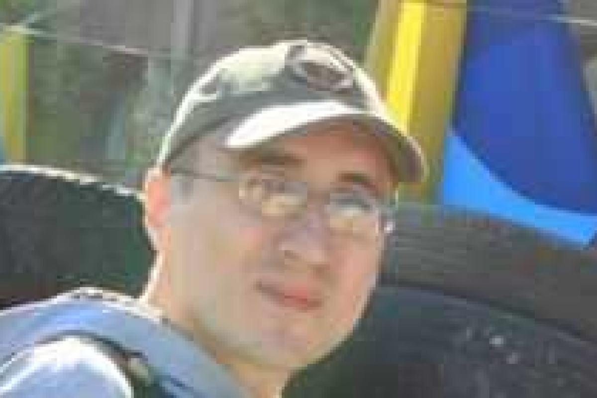 Попков: Украинский политический цирк явно уступает Путину Попков: Украинский политический цирк явно уступает Путину