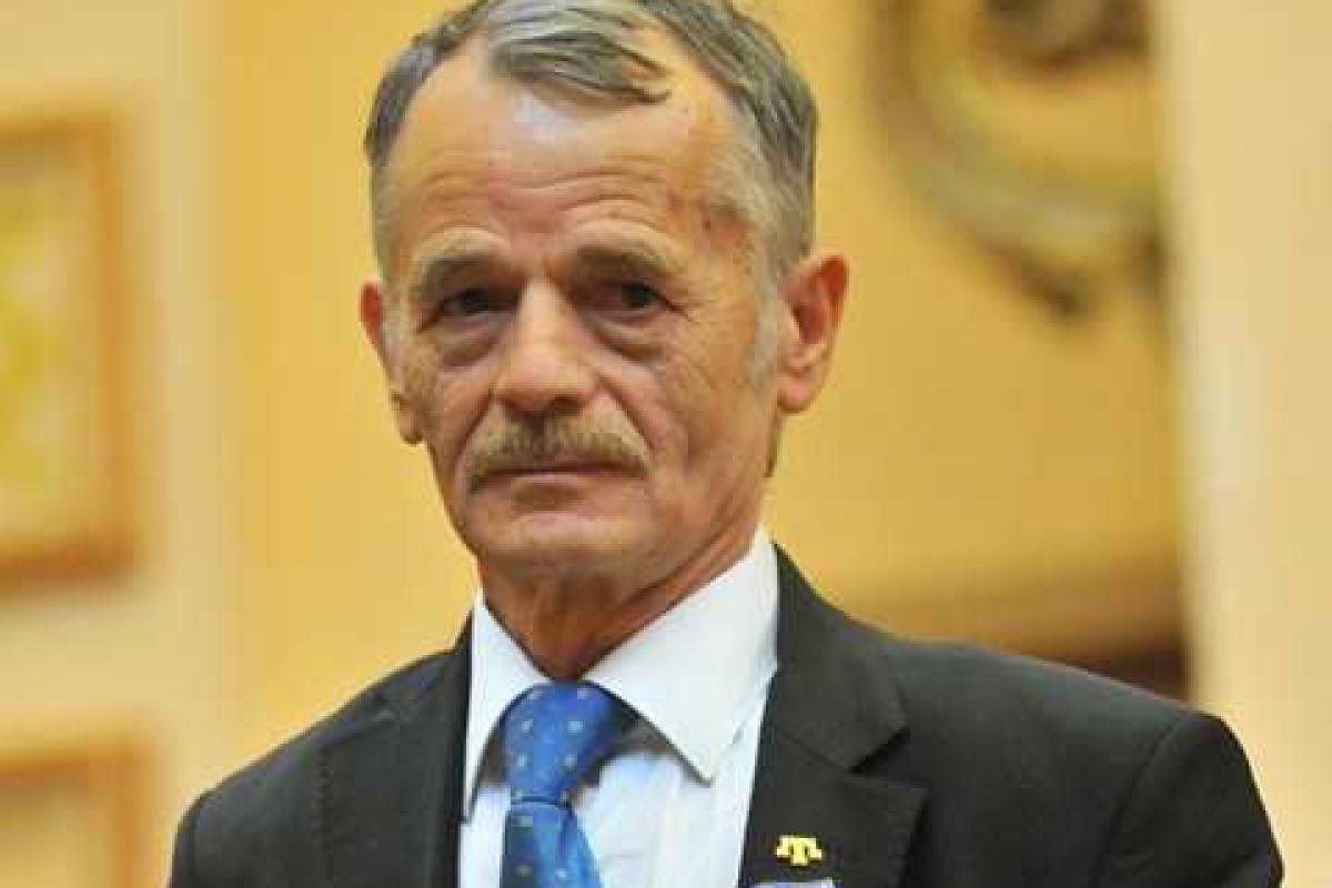 В Крыму появилось ядерное оружие, - Джемилев В Крыму появилось ядерное оружие, - Джемилев