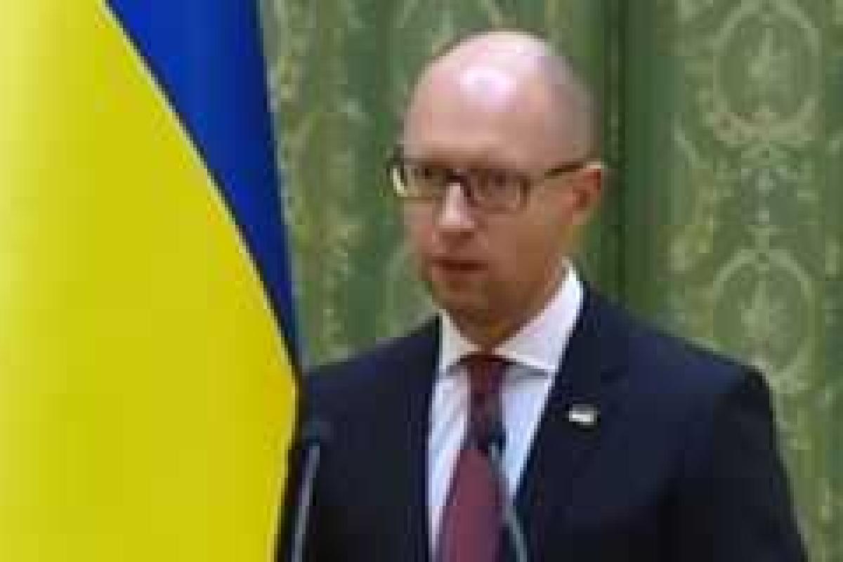 Яценюк озвучив пять важных реформ для Украины Яценюк озвучив пять важных реформ для Украины