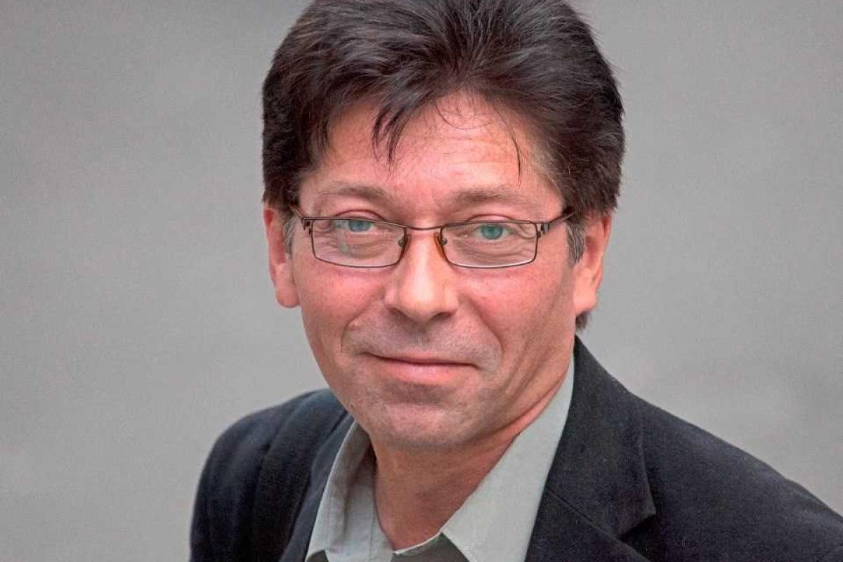 Известный журналист Саша Сотник получил официальное предупреждение от Кремля