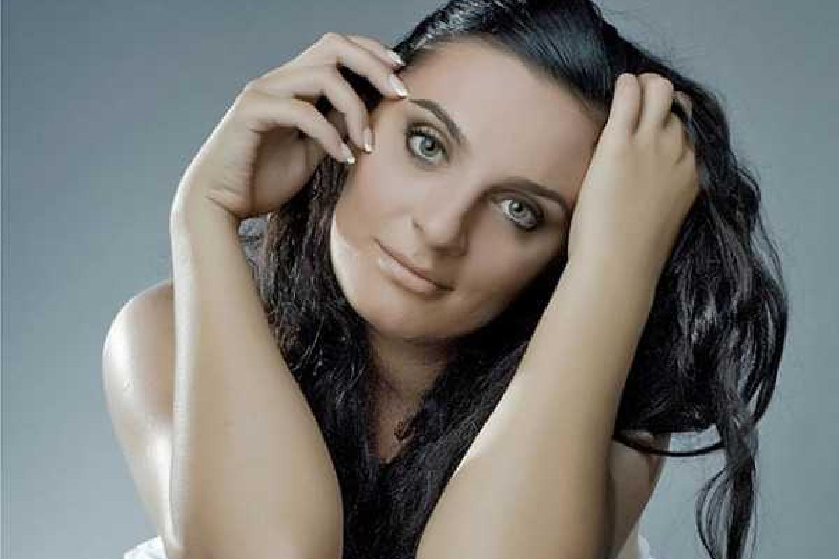 Елена Ваенга кардинально сменила свой имидж Елена Ваенга кардинально сменила свой имидж