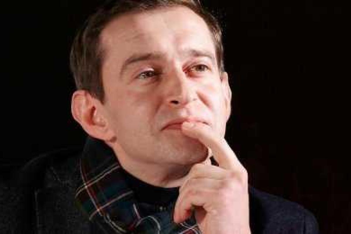 Актер Константин Хабенский впервые вышел в свет с женой Актер Константин Хабенский впервые вышел в свет с женой