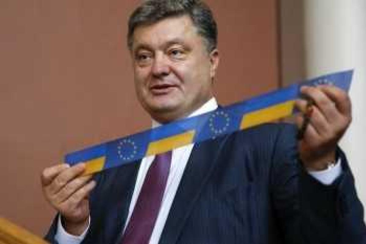 Порошенко назвал новую дату введения безвизового режима с ЕС Порошенко назвал новую дату введения безвизового режима с ЕС