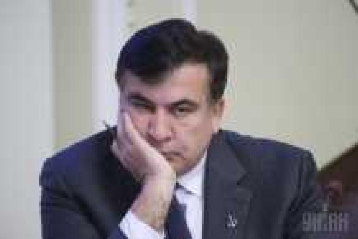 Саакашвили уехал из Одессы в разгар непогоды Саакашвили уехал из Одессы в разгар непогоды