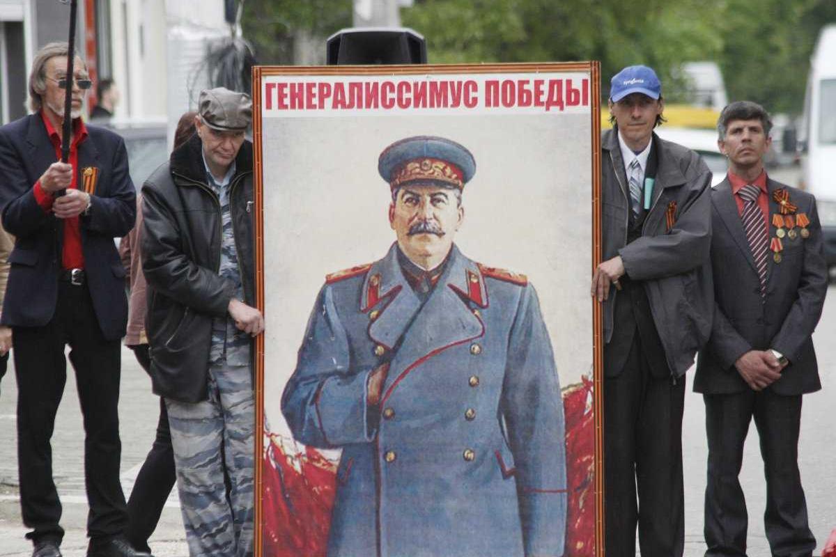 Жители России еще больше стали любить Сталина Жители России еще больше стали любить Сталина