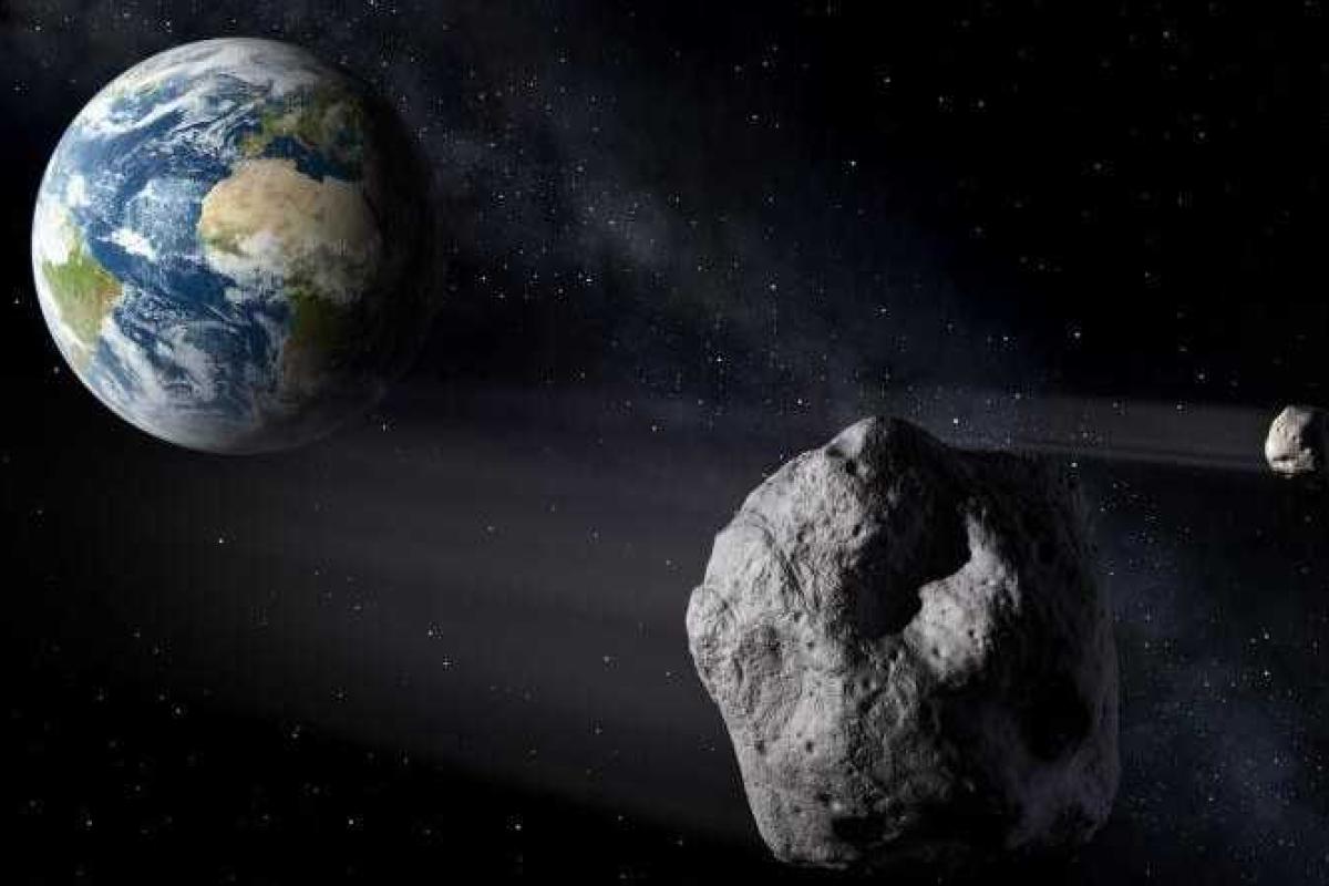 Метеорит сбил израильский спутник AMOS-5 Метеорит сбил израильский спутник AMOS-5