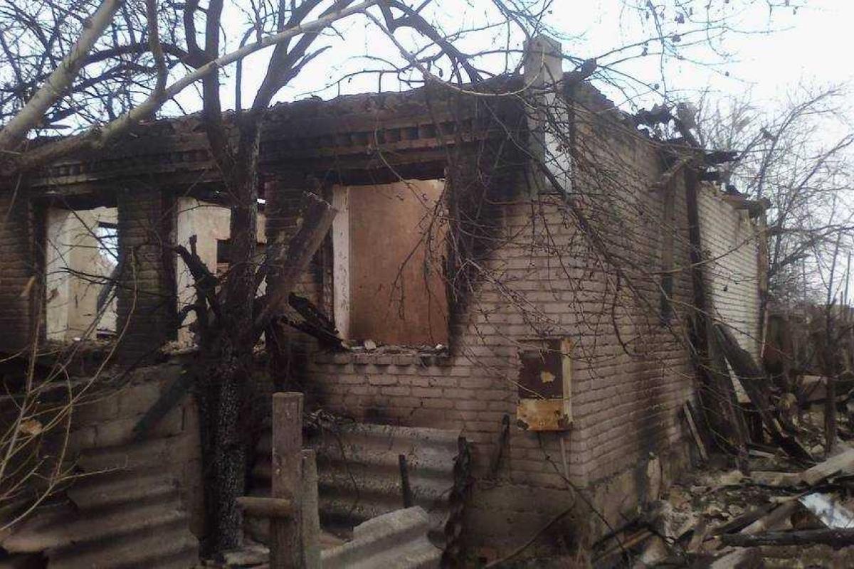 Боевики "ЛНР" обстреляли Трехизбенку, - пресс-офицер Боевики "ЛНР" обстреляли Трехизбенку, - пресс-офицер