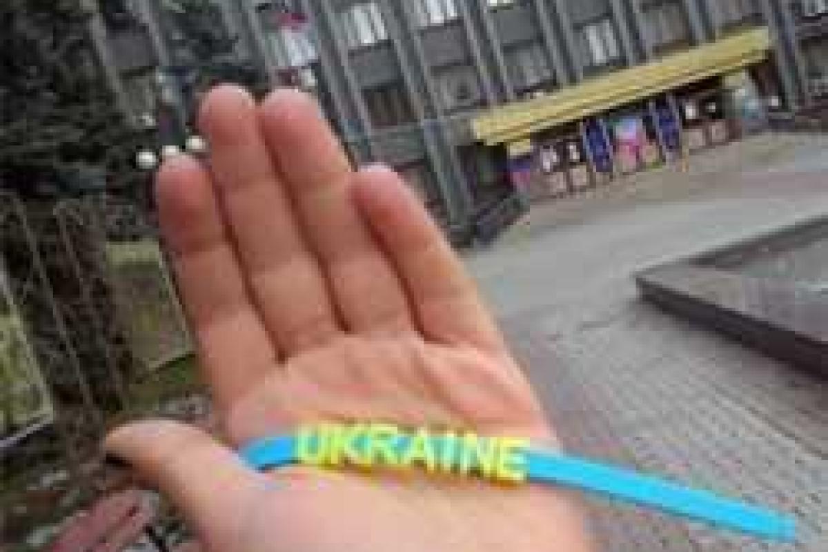 Присутствие Украины ощущается и в общественных местах, и в торговых точках Донецка, - местные жители Присутствие Украины ощущается и в общественных местах, и в торговых точках Донецка, - местные жители