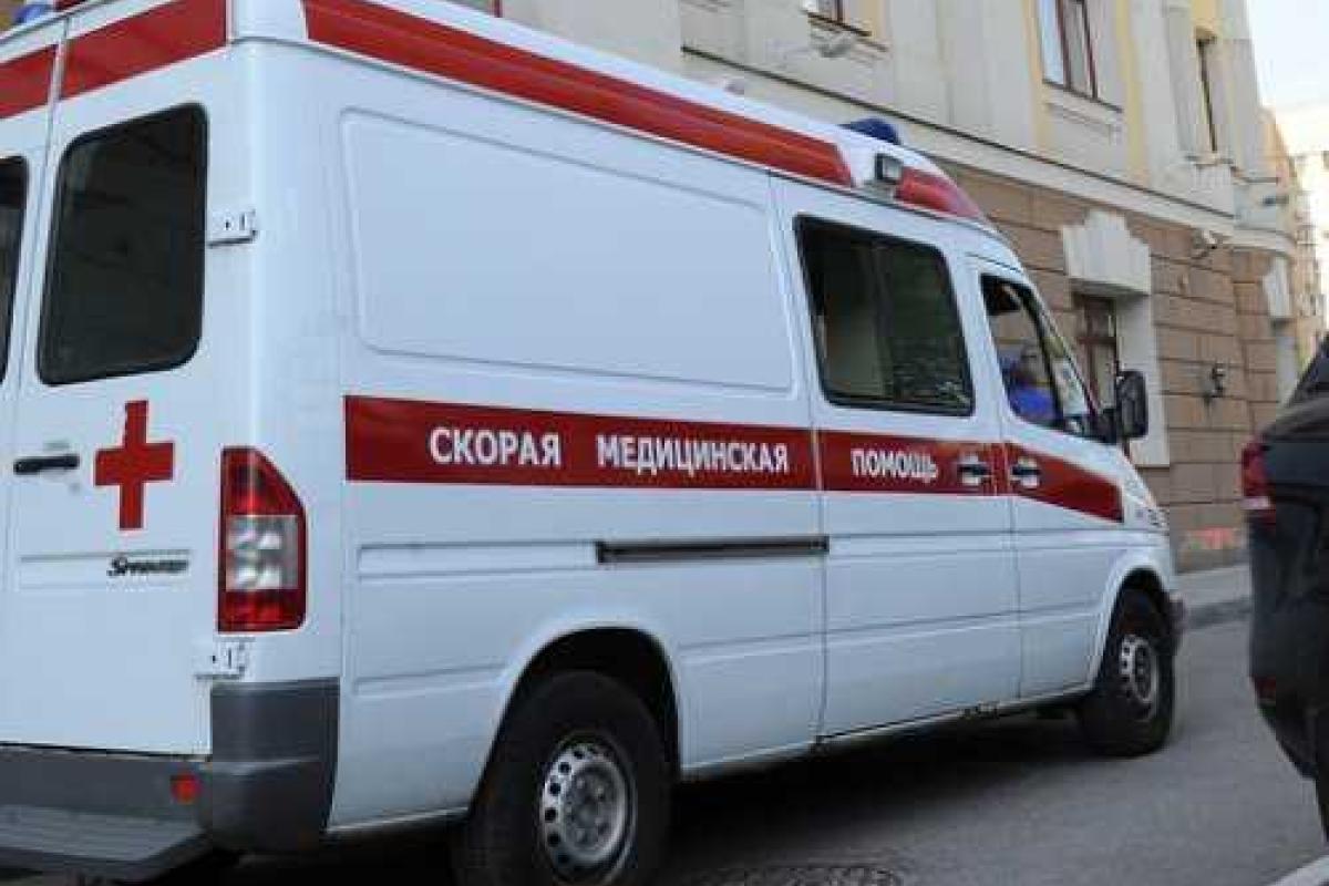 В России фрагмент балкона упал на годовалого ребенка