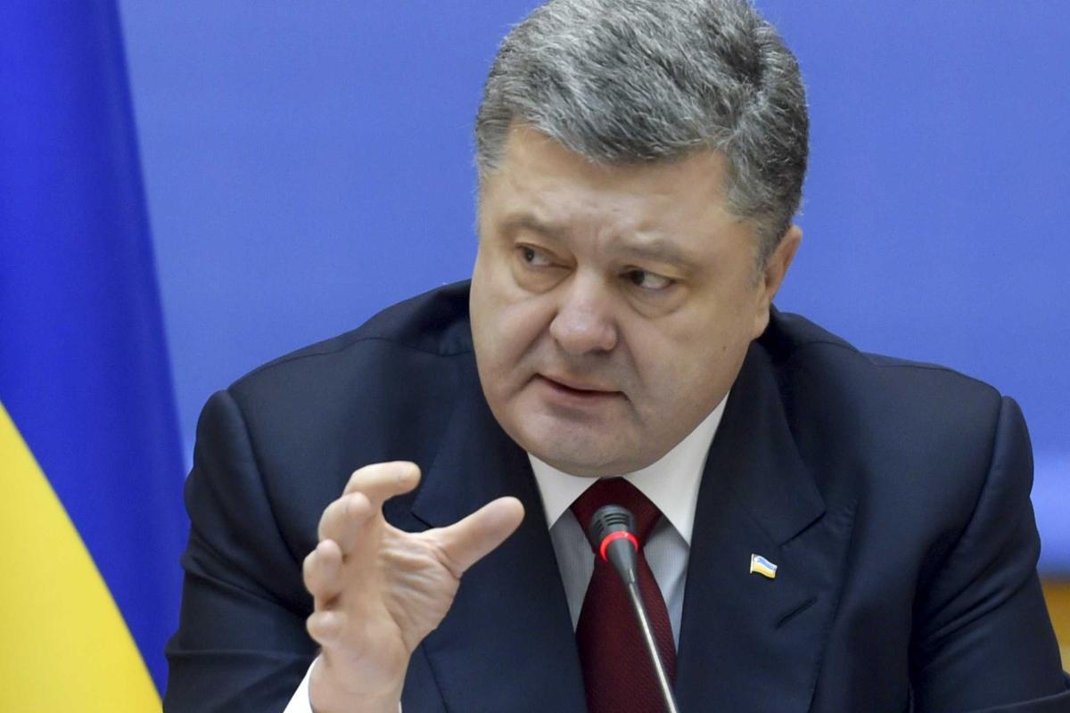 Сегодня Порошенко отправится на непростые переговоры в Германию Сегодня Порошенко отправится на непростые переговоры в Германию