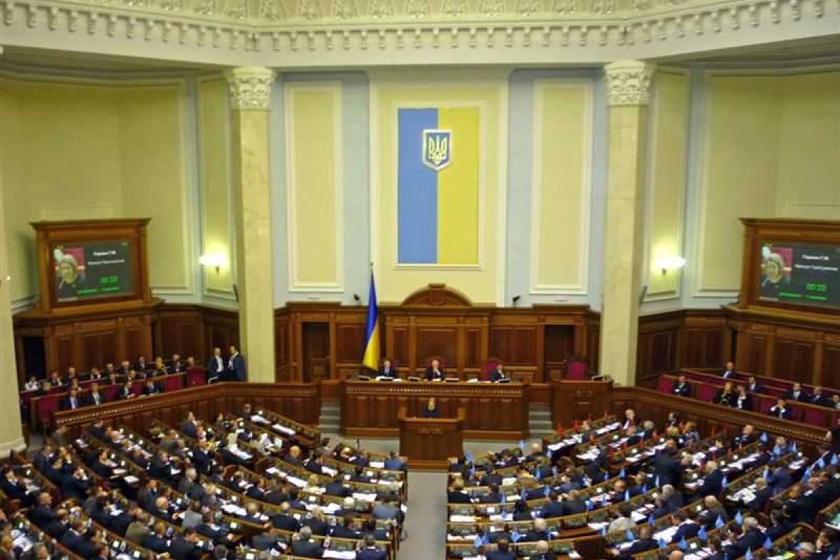 Нардепы назвали три сценария развития событий в ВР после отставки Яценюка - СМИ Нардепы назвали три сценария развития событий в ВР после отставки Яценюка - СМИ