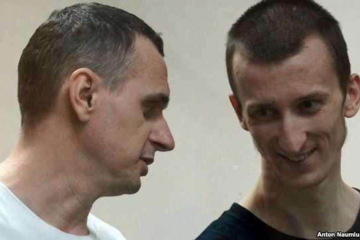 Кольченко и Сенцова этапировали из ростовского СИЗО Кольченко и Сенцова этапировали из ростовского СИЗО