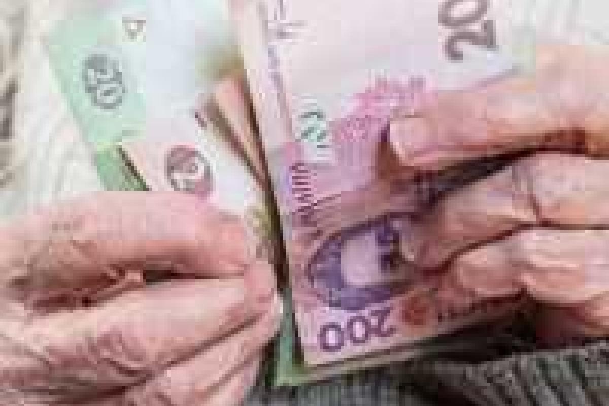 В Славянске переселенцам приостановили соцвыплаты - СМИ
