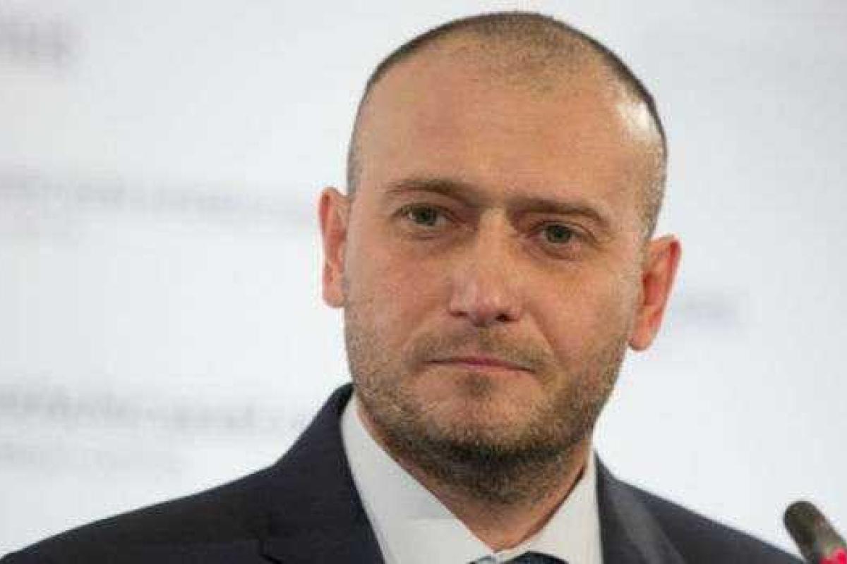 Ярош вместе с командиром батальона ДУК создают новые структуры - СМИ Ярош вместе с командиром батальона ДУК создают новые структуры - СМИ