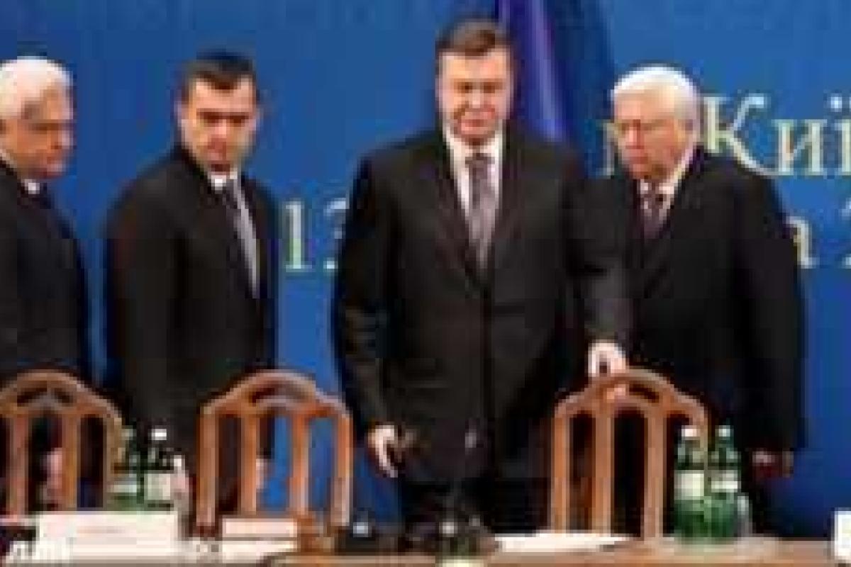 Россия собирается заменить Захарченко и Плотницкого - Скибицкий Россия собирается заменить Захарченко и Плотницкого - Скибицкий
