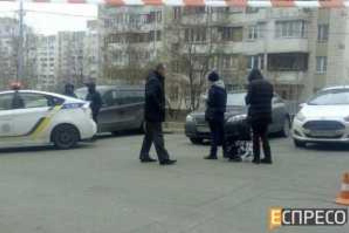 В Киева неизвестные расстреляли местного бизнесмена В Киева неизвестные расстреляли местного бизнесмена