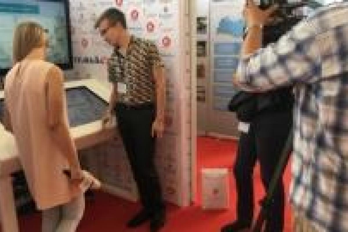 Современные типы рекламных инструментов Современные типы рекламных инструментов