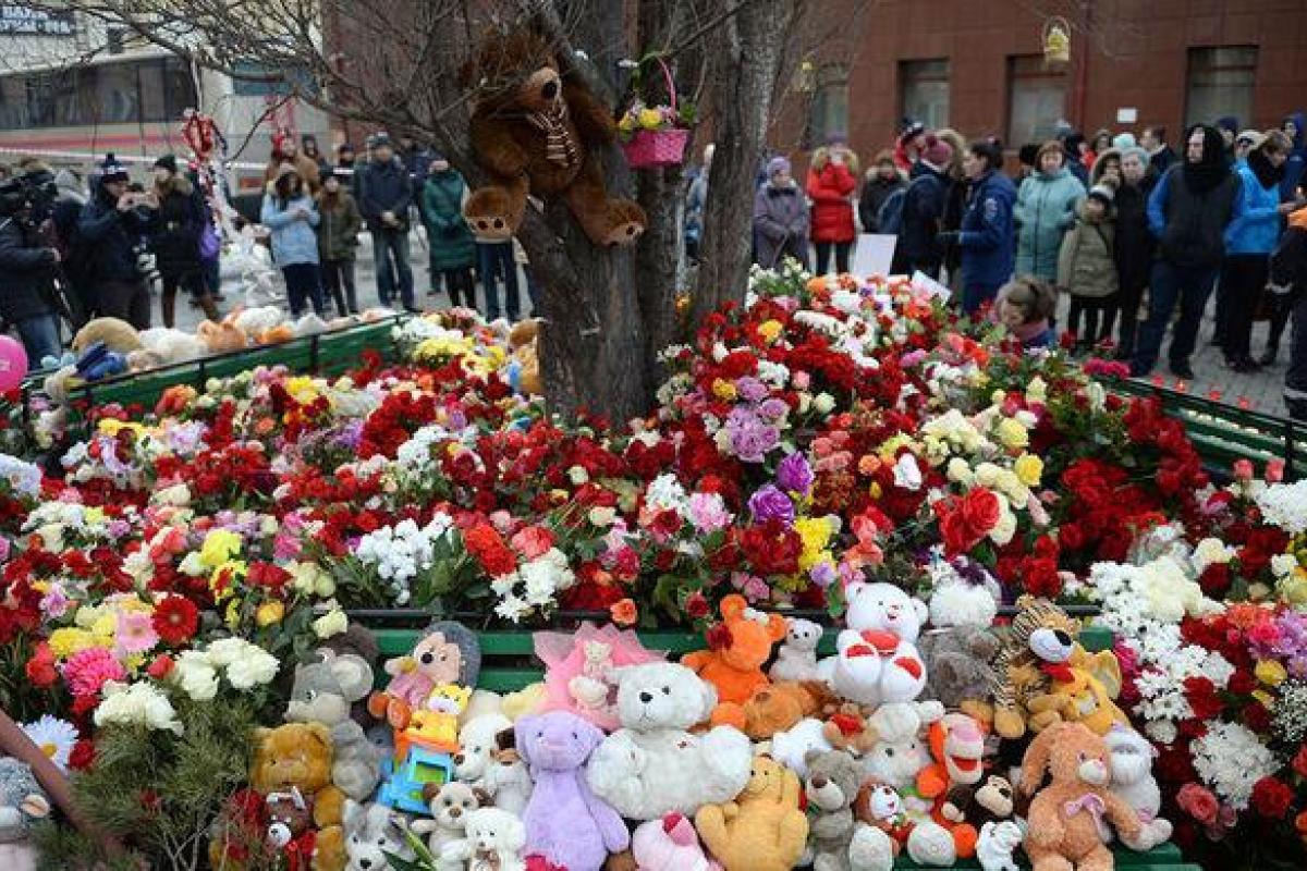 Цимбалюк: Трагедия в Кемерово продемонстрировала неприкасаемость российской власти Цимбалюк: Трагедия в Кемерово продемонстрировала неприкасаемость российской власти