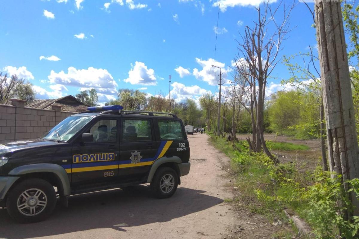 В Днепропетровской области в лесополосе найдено расчлененное тело В Днепропетровской области в лесополосе найдено расчлененное тело